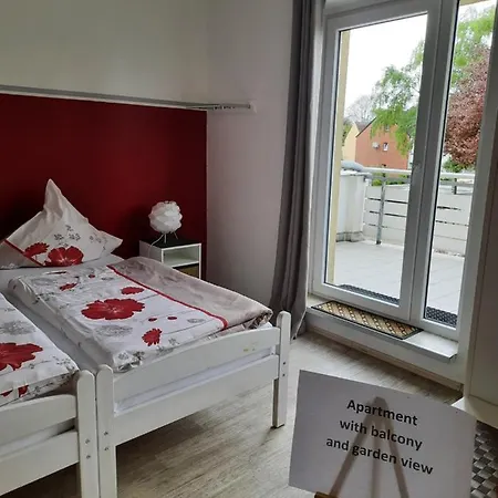 3 X Ferien- & Monteurwohnungen Koenen Nah Am Westfield Centro * オーバーハウゼン