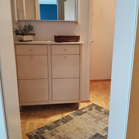 3 X Ferien- & Monteurwohnungen Koenen Nah Am Westfield Centro オーバーハウゼン