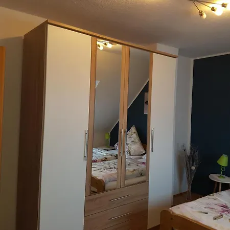 3 X Ferien- & Monteurwohnungen Koenen Nah Am Westfield Centro Oberhausen (North Rhine-Westphalia)